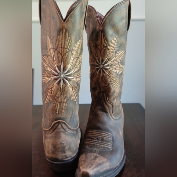 Eight Second Angel. Brown/Tan Size 7.5 - Picture 2 of 3